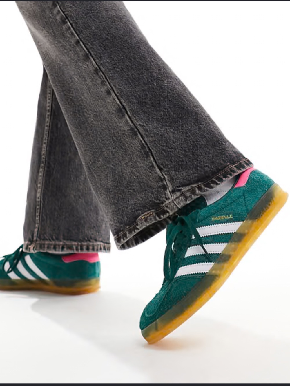 Women’s Adidas Gazelle NWOT